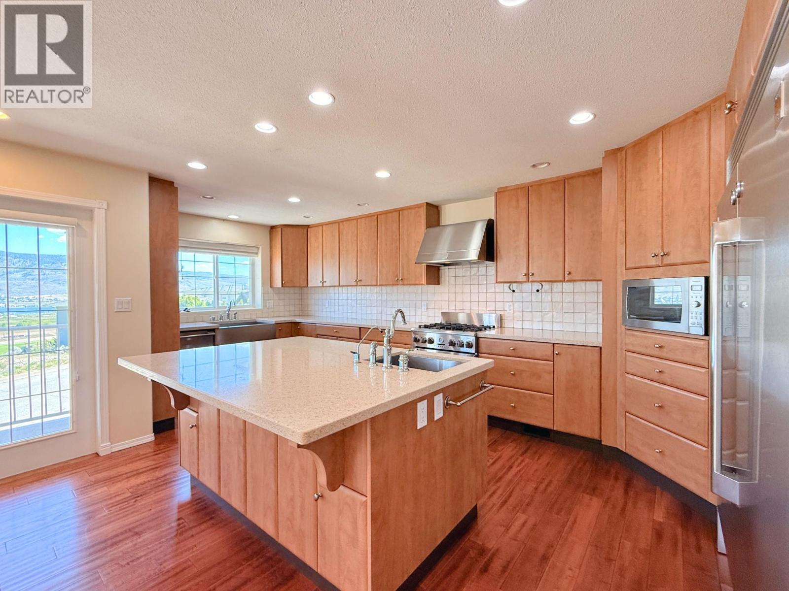 4016 Pebble Beach Drive, Osoyoos, British Columbia  V0H 1V4 - Photo 6 - 10383172