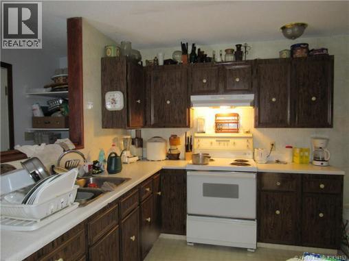 2565 3a Highway, Castlegar, British Columbia  V1N 4P5 - Photo 2 - 10382833