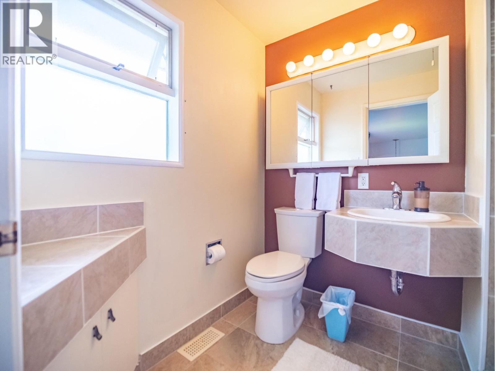 751 Ridgeview Terrace, Kamloops, British Columbia  V2B 4G8 - Photo 22 - 10385911