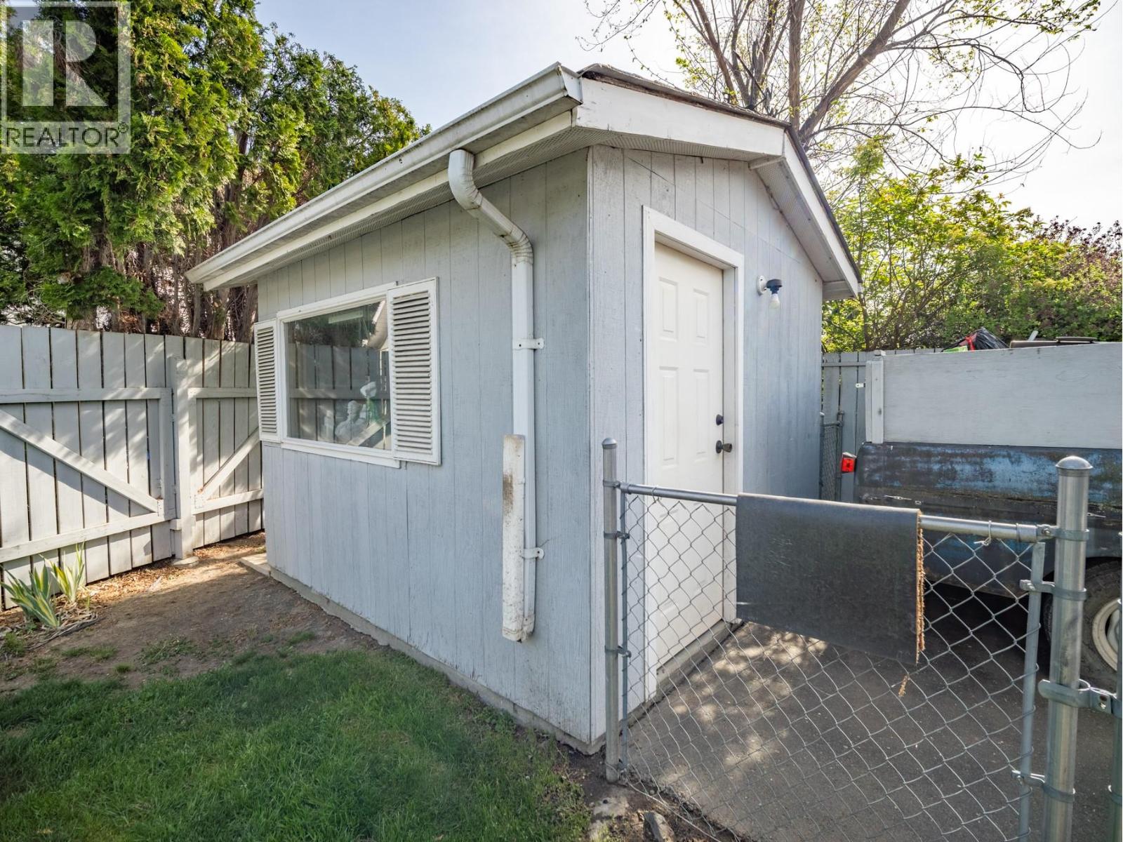 751 Ridgeview Terrace, Kamloops, British Columbia  V2B 4G8 - Photo 36 - 10385911