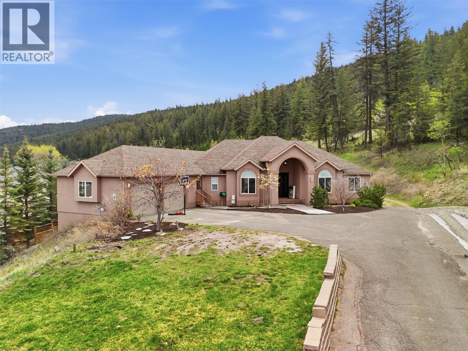 2001 HUGH ALLAN Drive, kamloops, British Columbia