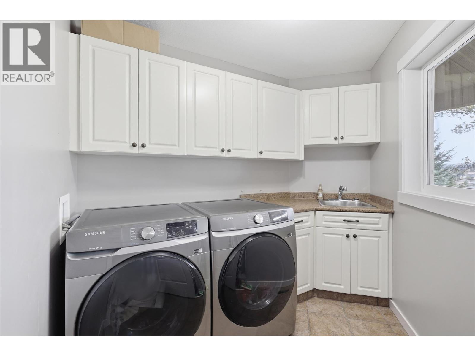 2001 Hugh Allan Drive, Kamloops, British Columbia  V1S 2B6 - Photo 42 - 10375682