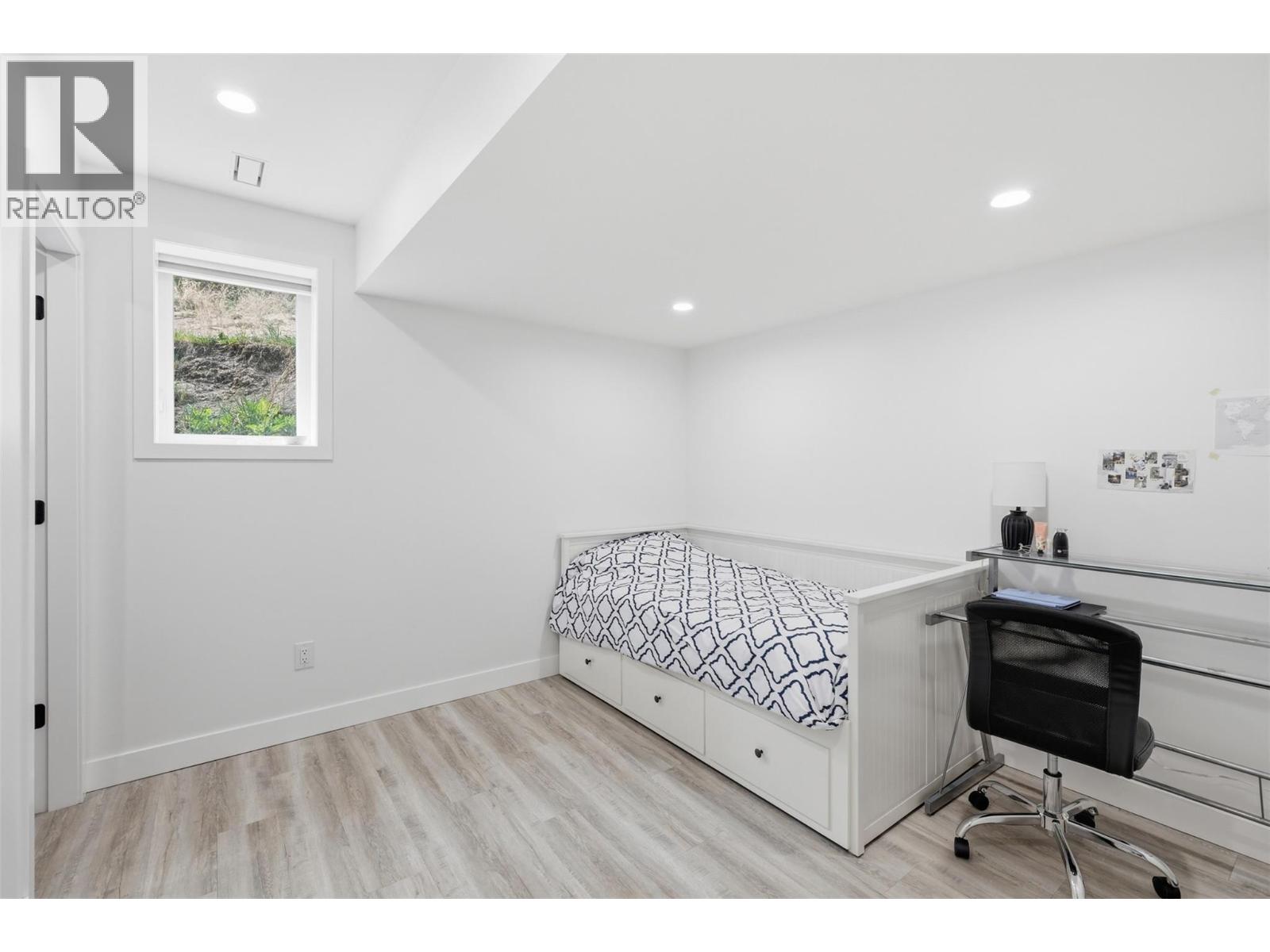 2001 Hugh Allan Drive, Kamloops, British Columbia  V1S 2B6 - Photo 67 - 10375682