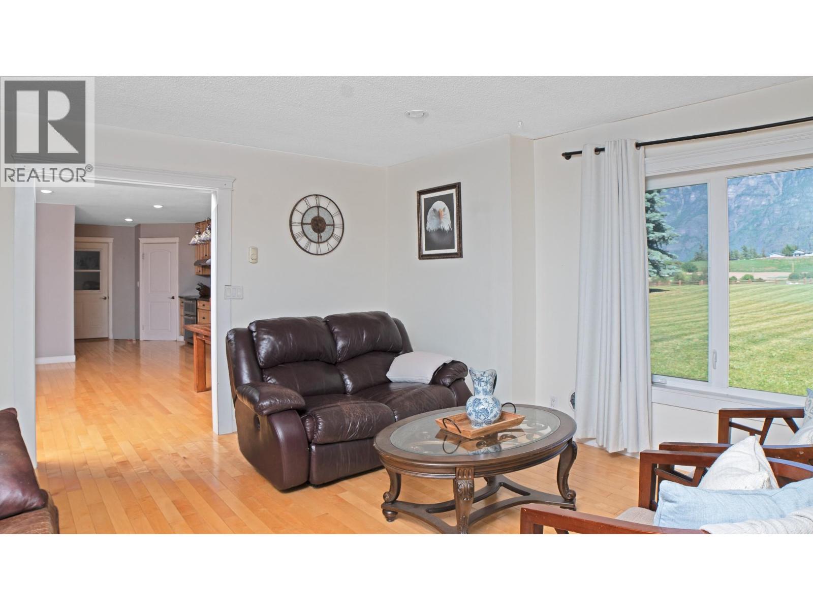 2315 16th Street, Lister, British Columbia  V0B 1G2 - Photo 15 - 10385645