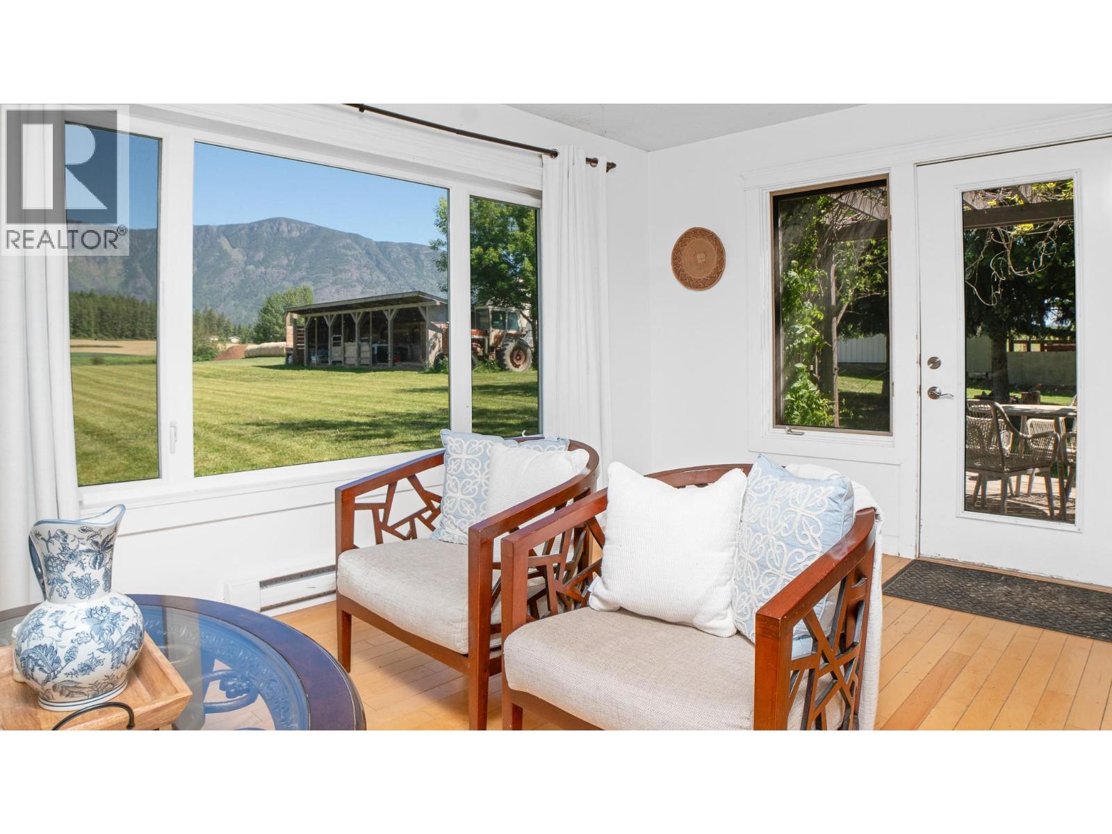 2315 16th Street, Lister, British Columbia  V0B 1G2 - Photo 17 - 10385645