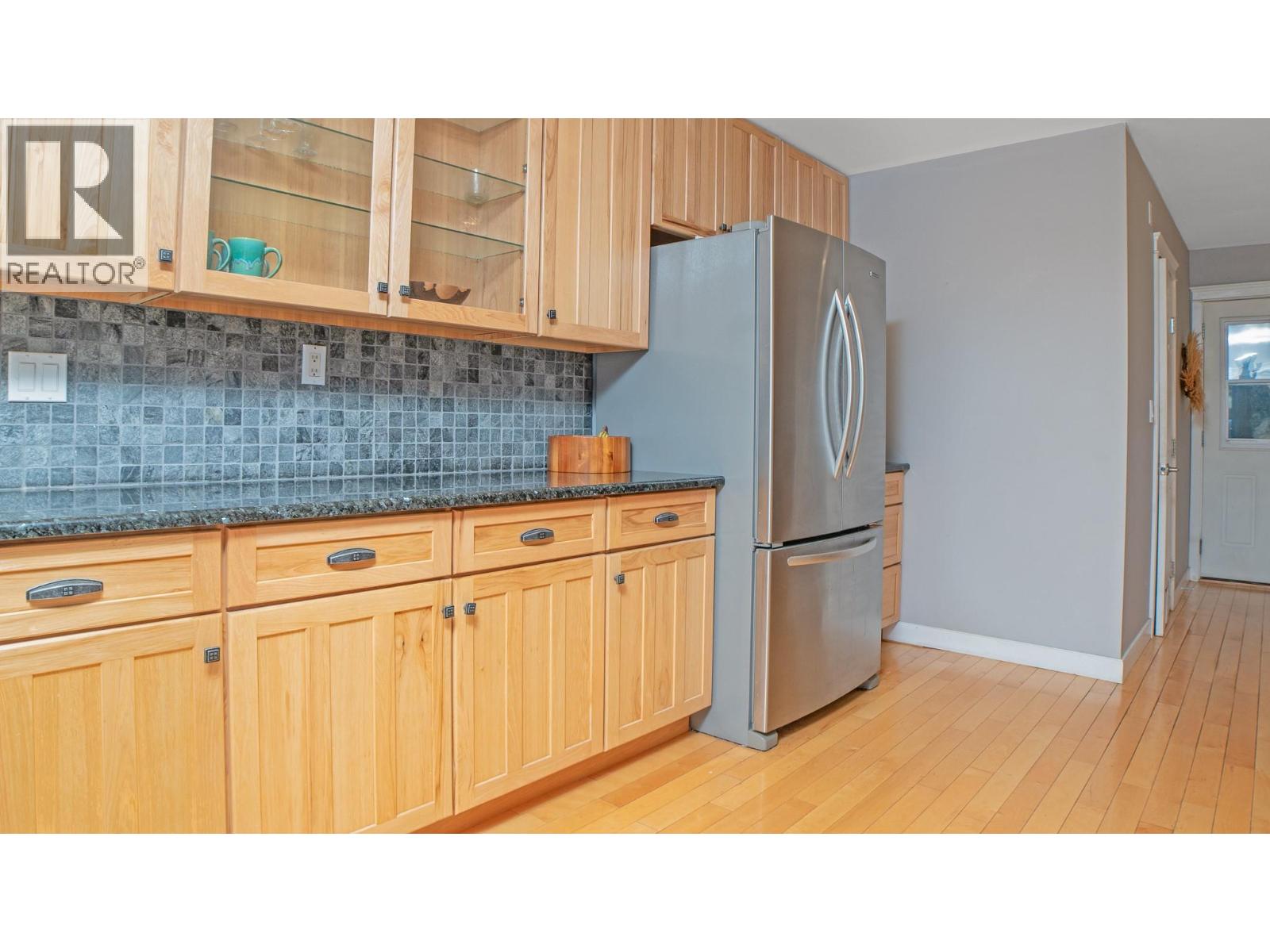 2315 16th Street, Lister, British Columbia  V0B 1G2 - Photo 9 - 10385645
