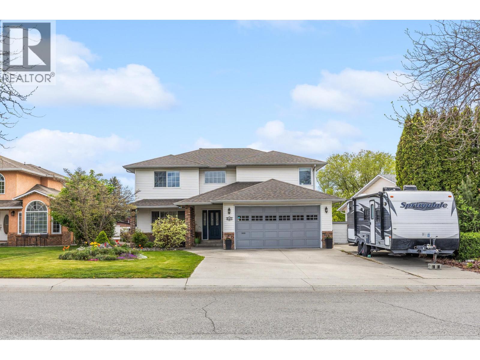 845 Hollydell Road, kelowna, British Columbia