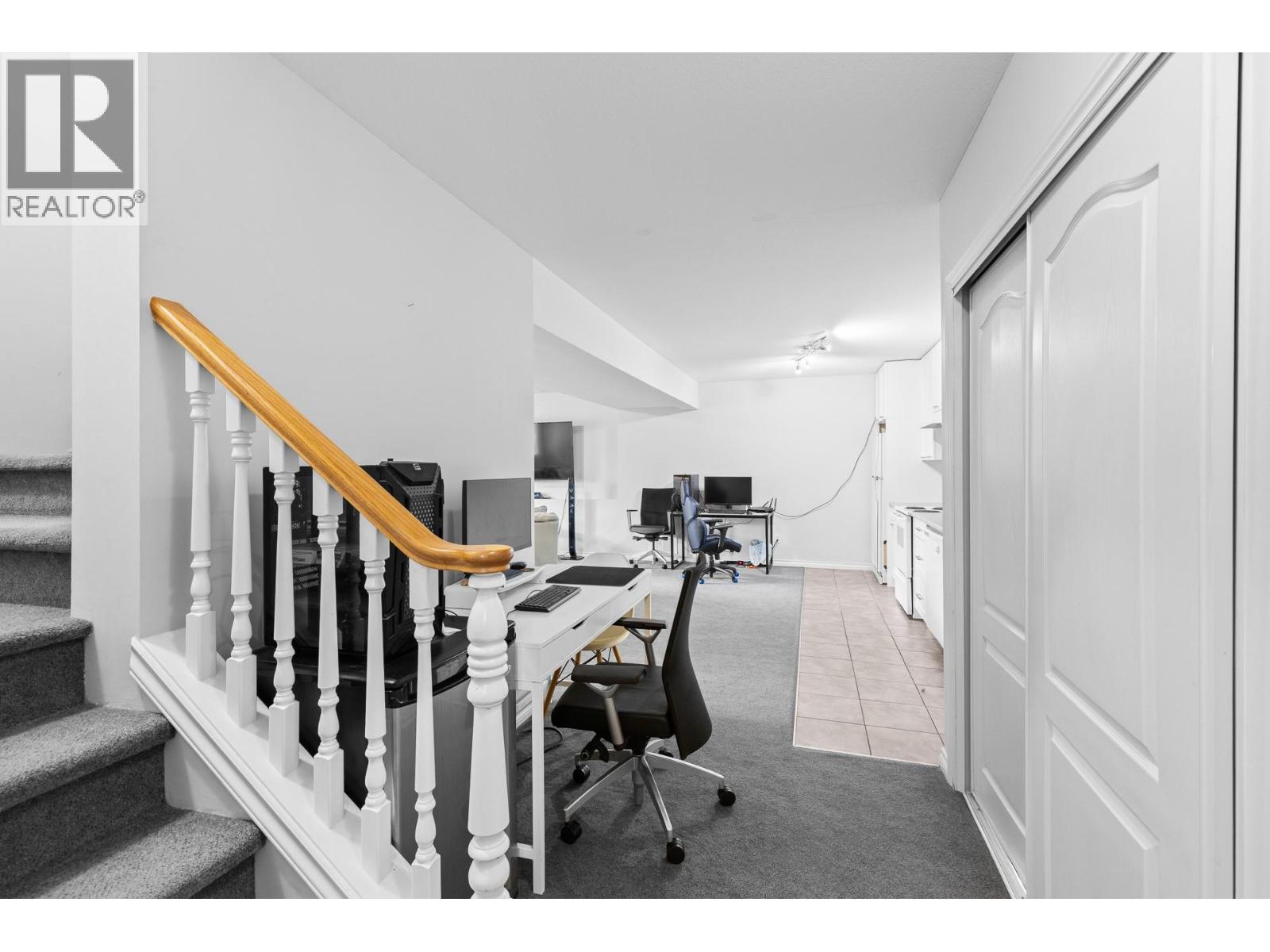 845 Hollydell Road, Kelowna, British Columbia  V1X 1L6 - Photo 38 - 10385673