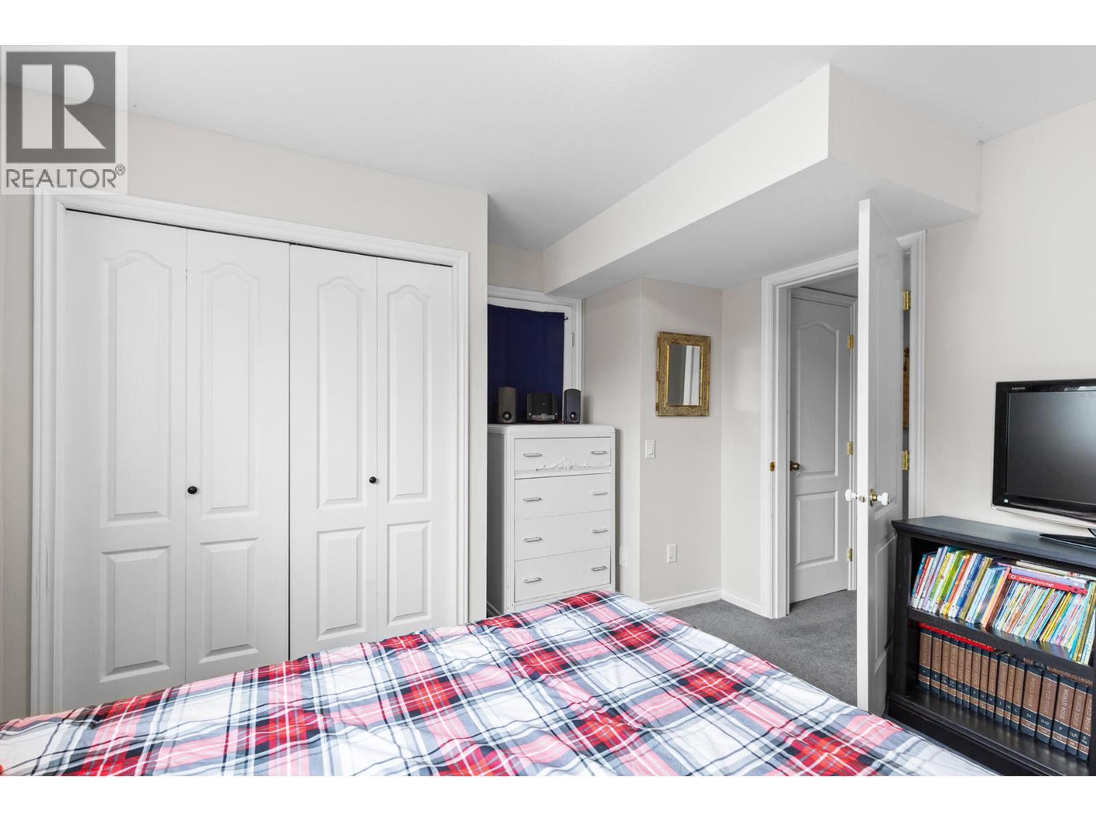 845 Hollydell Road, Kelowna, British Columbia  V1X 1L6 - Photo 44 - 10385673
