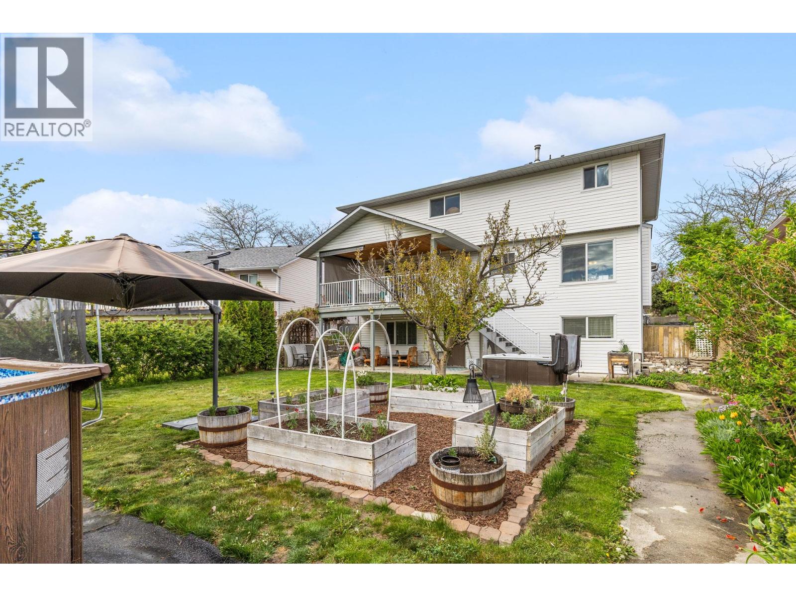 845 Hollydell Road, Kelowna, British Columbia  V1X 1L6 - Photo 54 - 10385673
