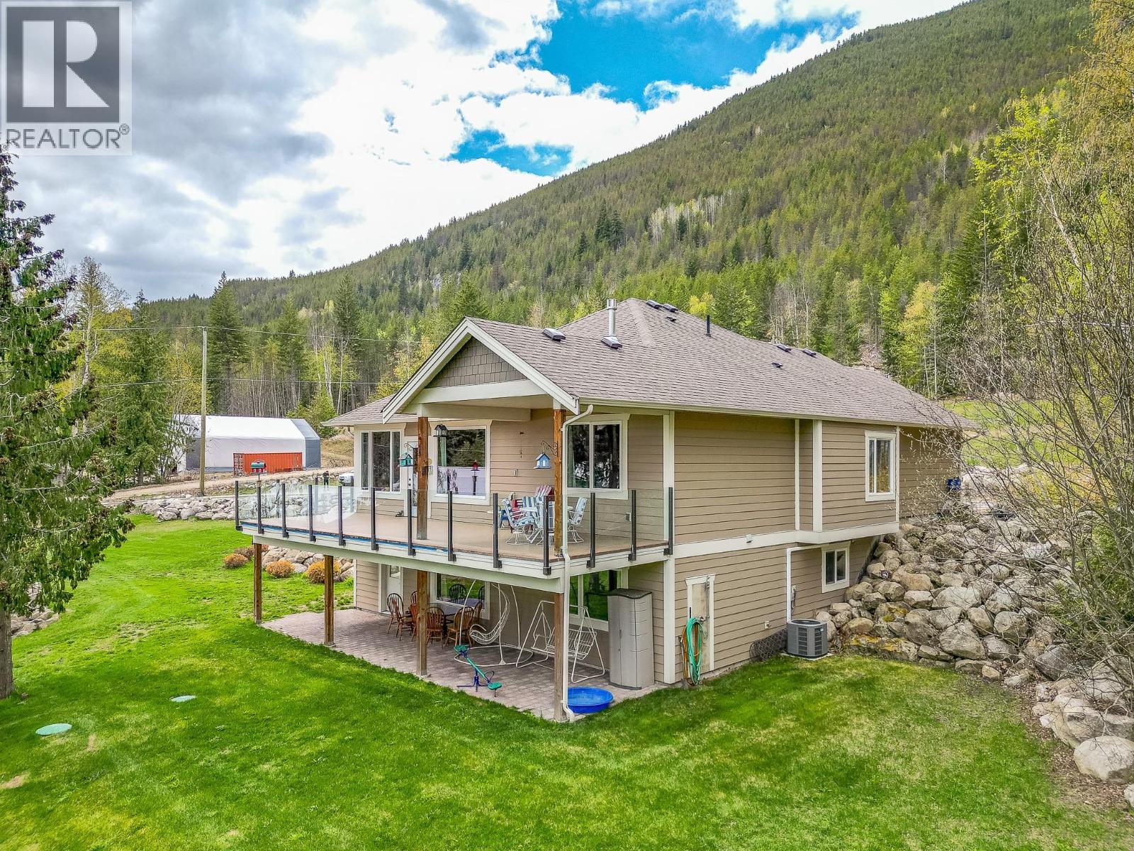 6500, 6450, 6425 1 Avenue Nw Lot# 1,2,3, Salmon Arm, British Columbia  V1E 3B2 - Photo 2 - 10383601