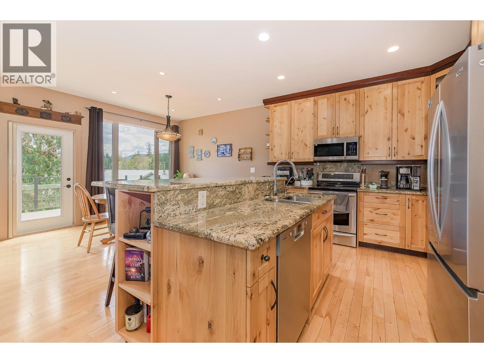 6500, 6450, 6425 1 Avenue Nw Lot# 1,2,3, Salmon Arm, British Columbia  V1E 3B2 - Photo 30 - 10383601