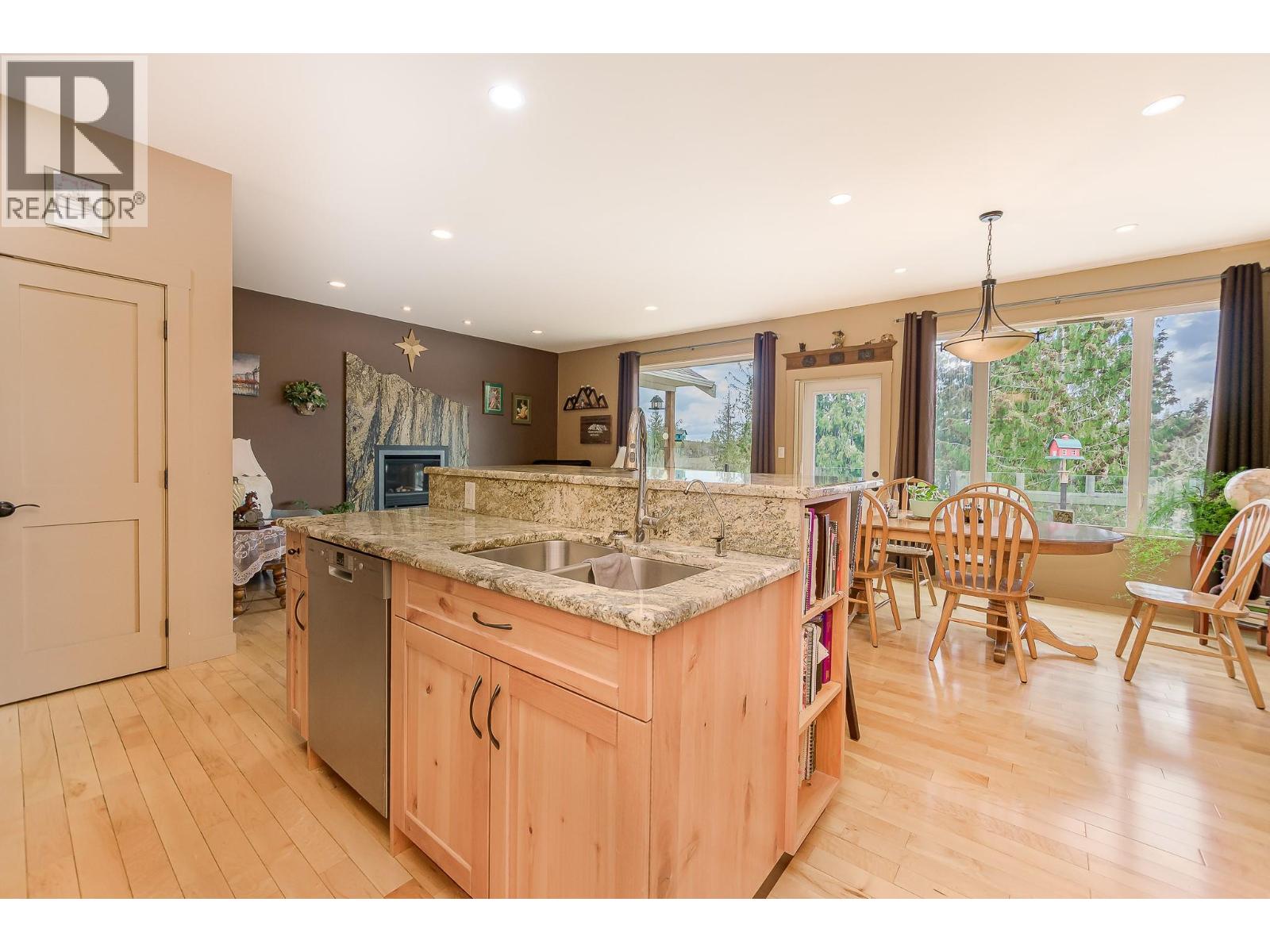 6500, 6450, 6425 1 Avenue Nw Lot# 1,2,3, Salmon Arm, British Columbia  V1E 3B2 - Photo 32 - 10383601