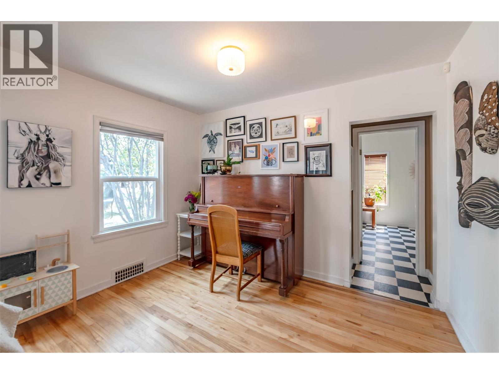 1045 Manitoba Street, Penticton, British Columbia  V2A 4Z8 - Photo 16 - 10385932