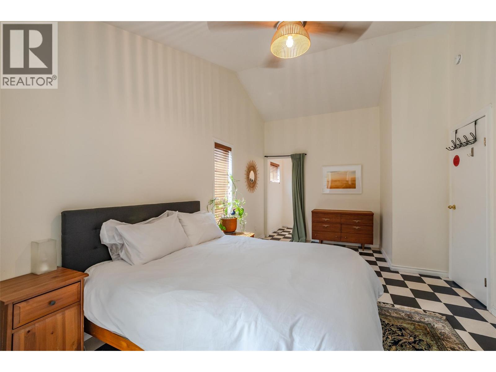 1045 Manitoba Street, Penticton, British Columbia  V2A 4Z8 - Photo 20 - 10385932