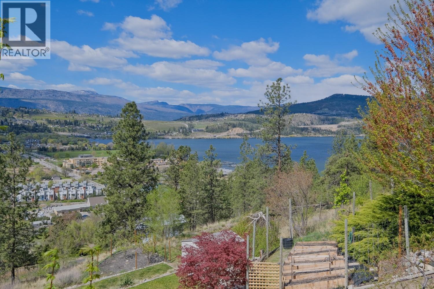 11420 Darlene Road, Lake Country, British Columbia  V4V 1Y4 - Photo 2 - 10385737