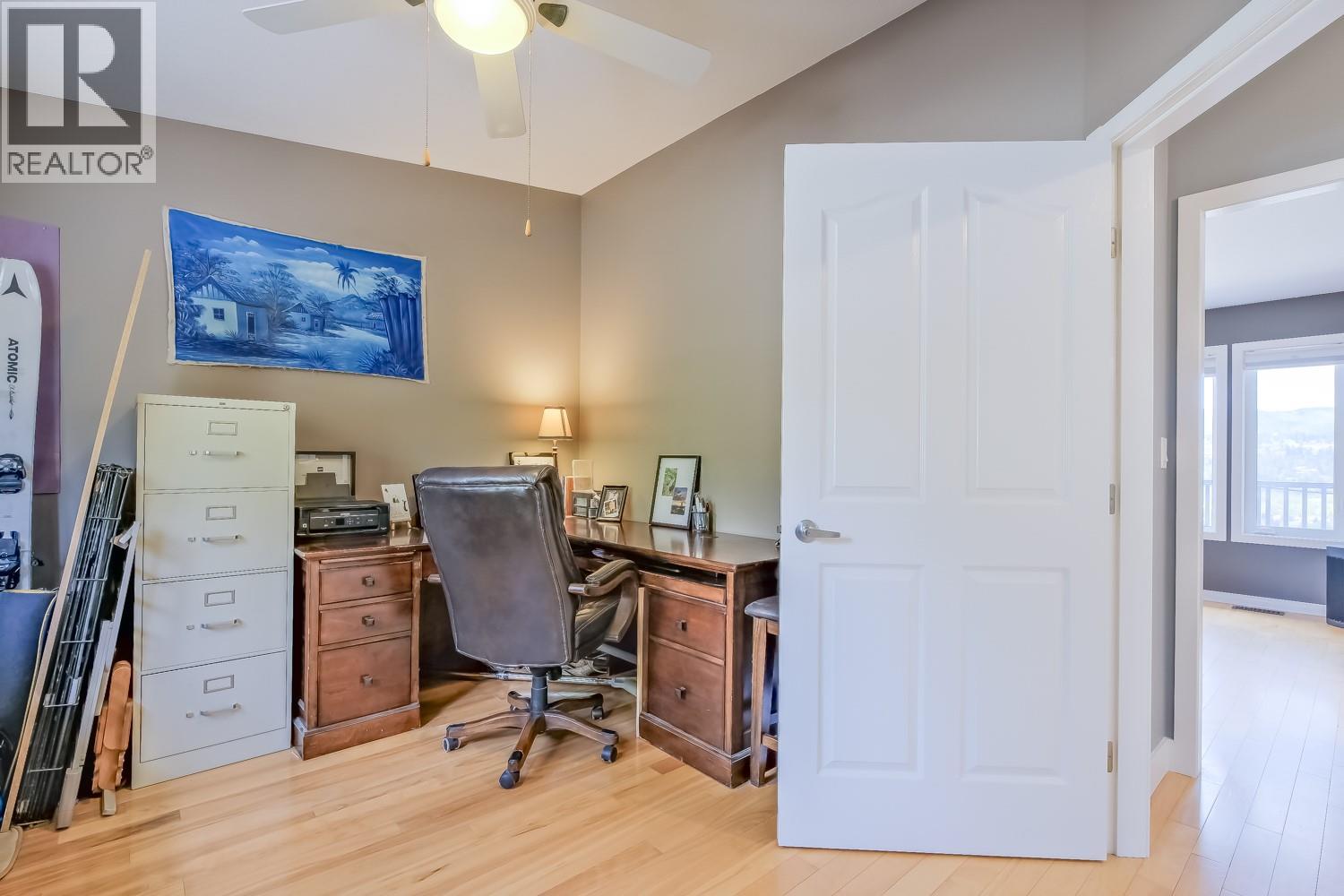 11420 Darlene Road, Lake Country, British Columbia  V4V 1Y4 - Photo 22 - 10385737