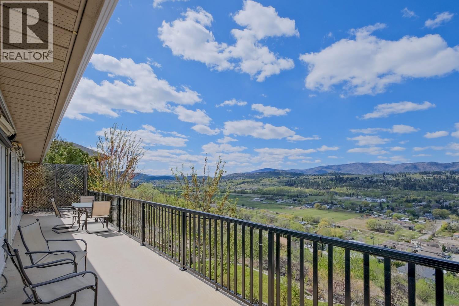 11420 Darlene Road, Lake Country, British Columbia  V4V 1Y4 - Photo 23 - 10385737