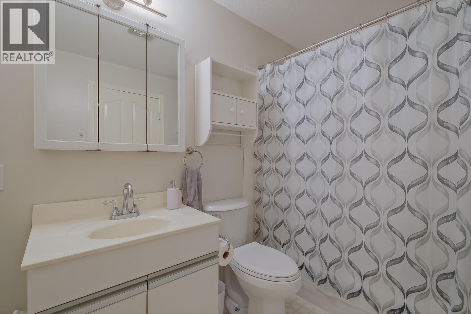 11420 Darlene Road, Lake Country, British Columbia  V4V 1Y4 - Photo 28 - 10385737
