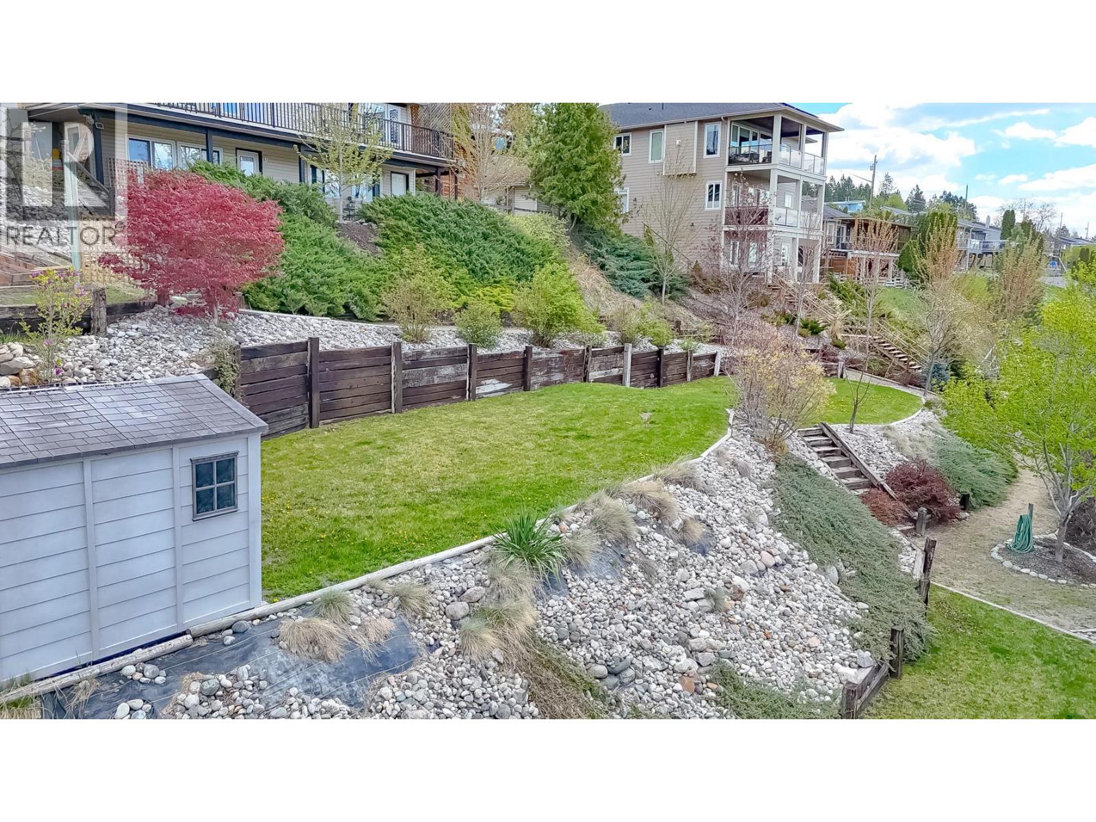 11420 Darlene Road, Lake Country, British Columbia  V4V 1Y4 - Photo 45 - 10385737