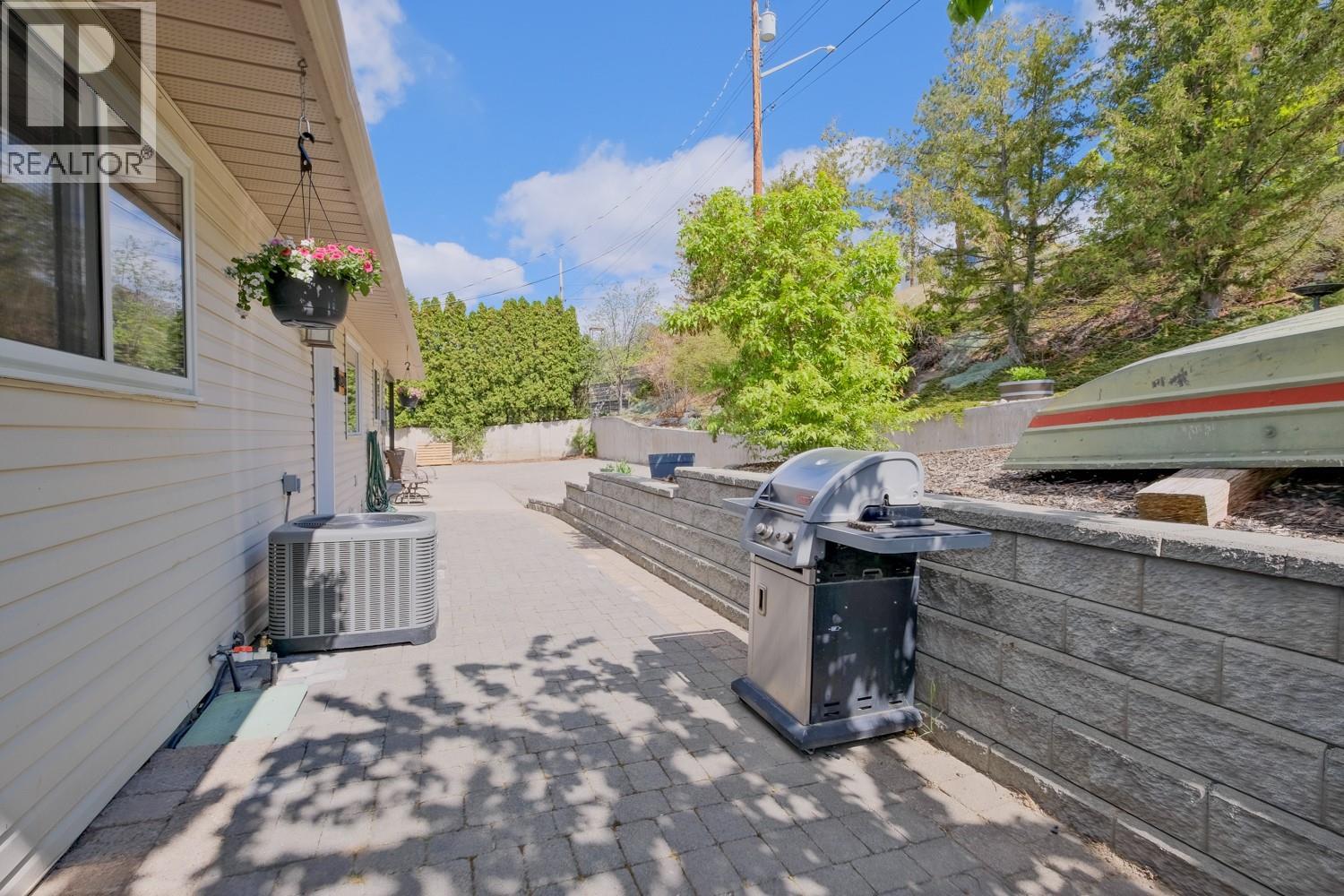 11420 Darlene Road, Lake Country, British Columbia  V4V 1Y4 - Photo 52 - 10385737