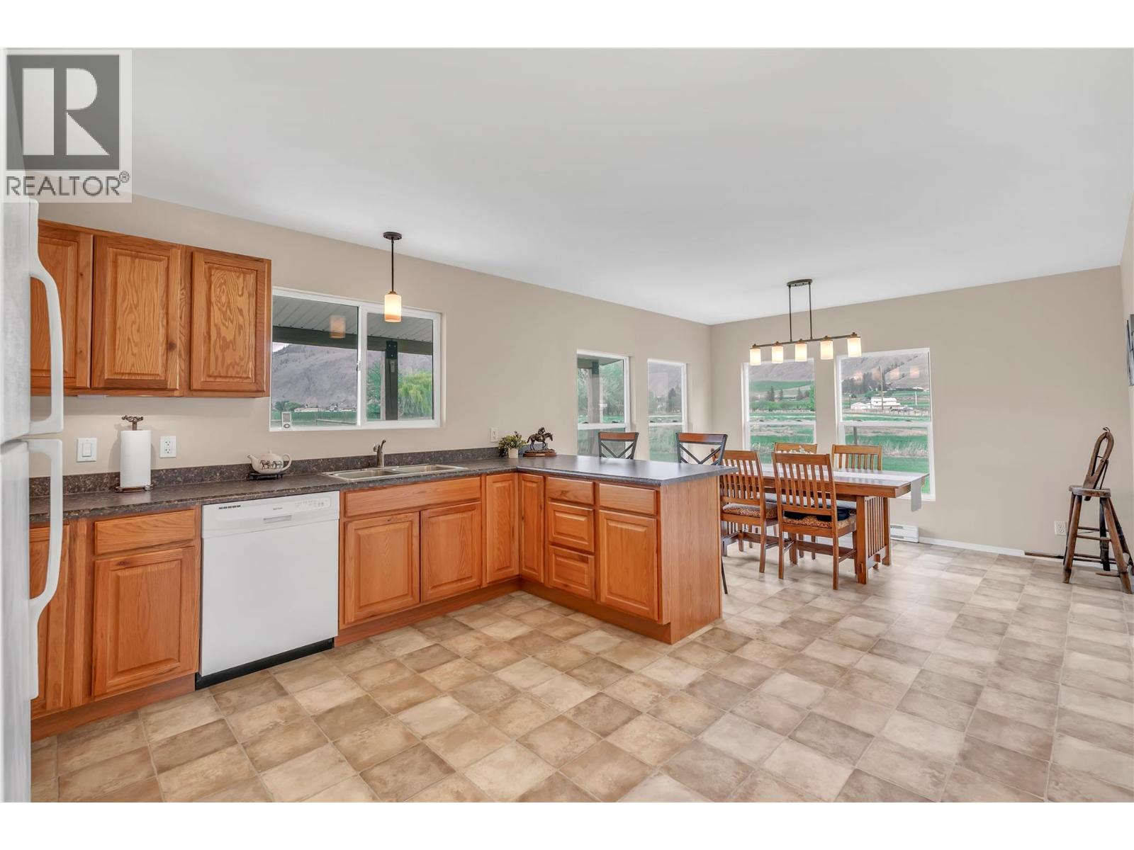 1911 Stewart Road, Cawston, British Columbia  V0X 1C1 - Photo 10 - 10385915