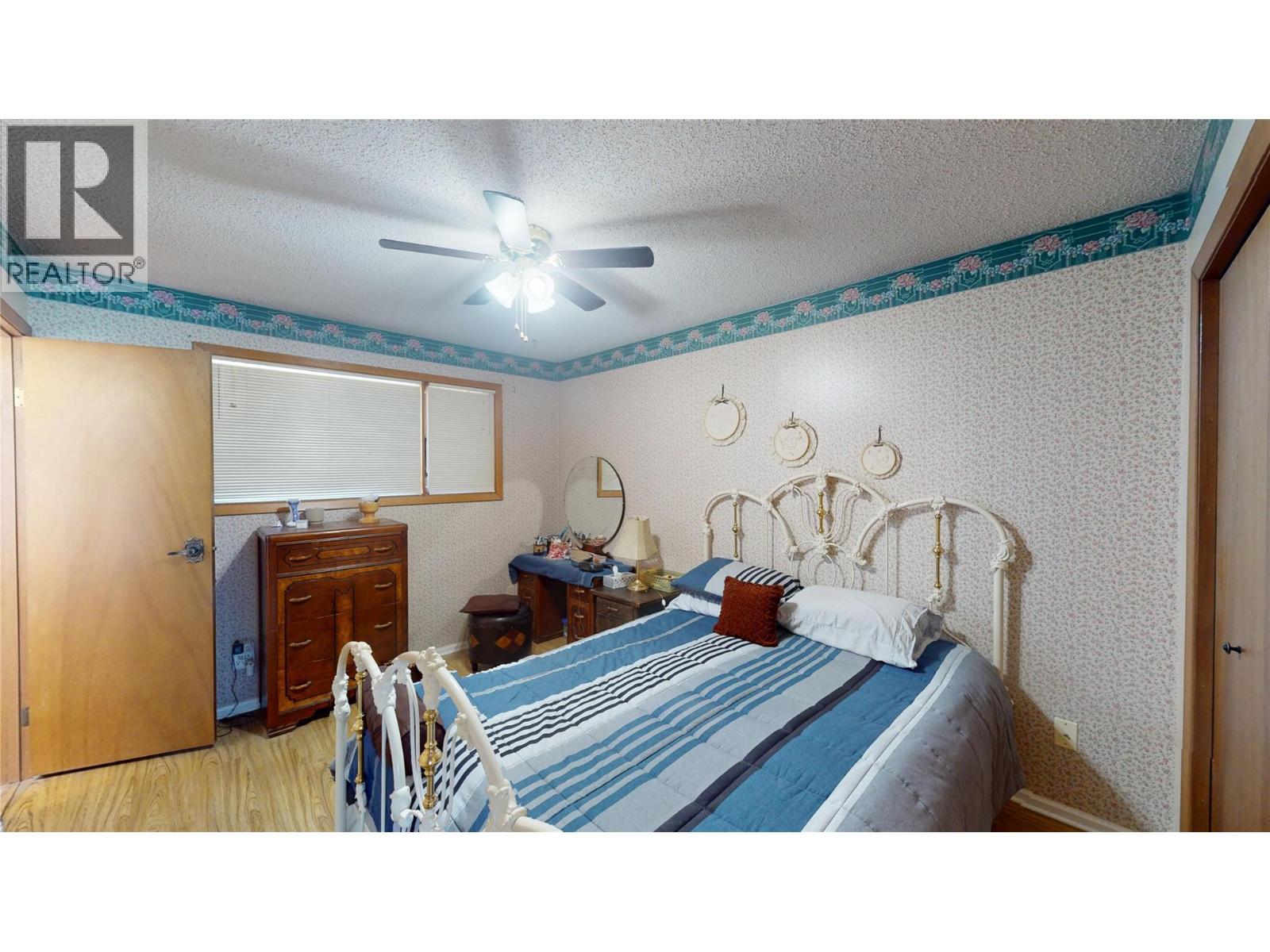 2724 2b Street S, Cranbrook, British Columbia  V1C 5G2 - Photo 15 - 10385375