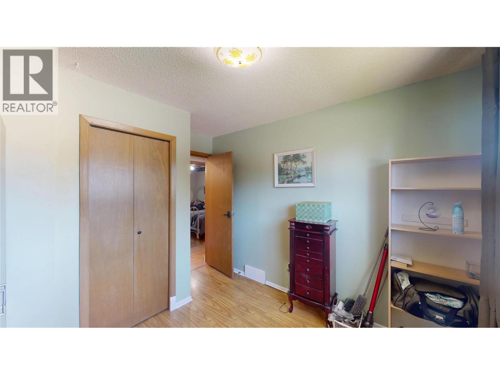 2724 2b Street S, Cranbrook, British Columbia  V1C 5G2 - Photo 21 - 10385375