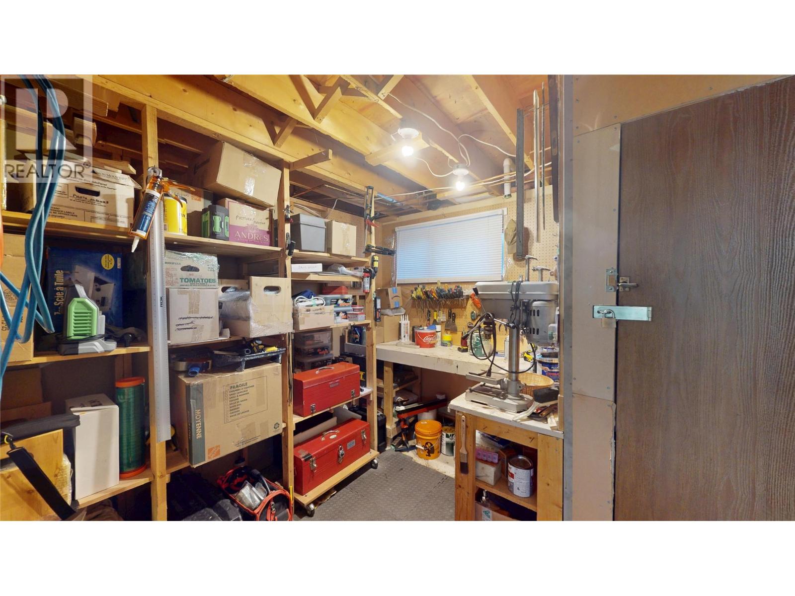 2724 2b Street S, Cranbrook, British Columbia  V1C 5G2 - Photo 34 - 10385375