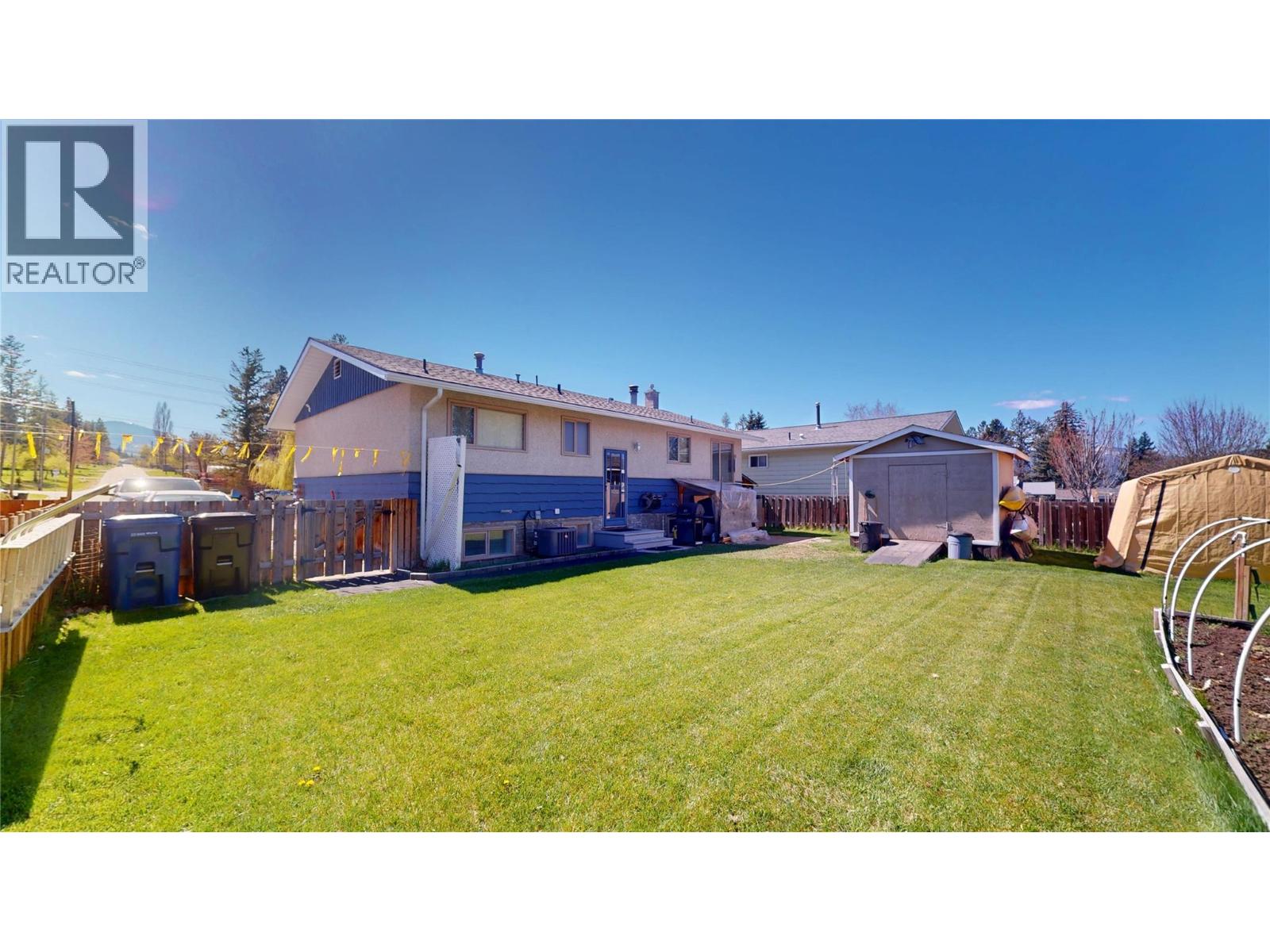 2724 2b Street S, Cranbrook, British Columbia  V1C 5G2 - Photo 35 - 10385375