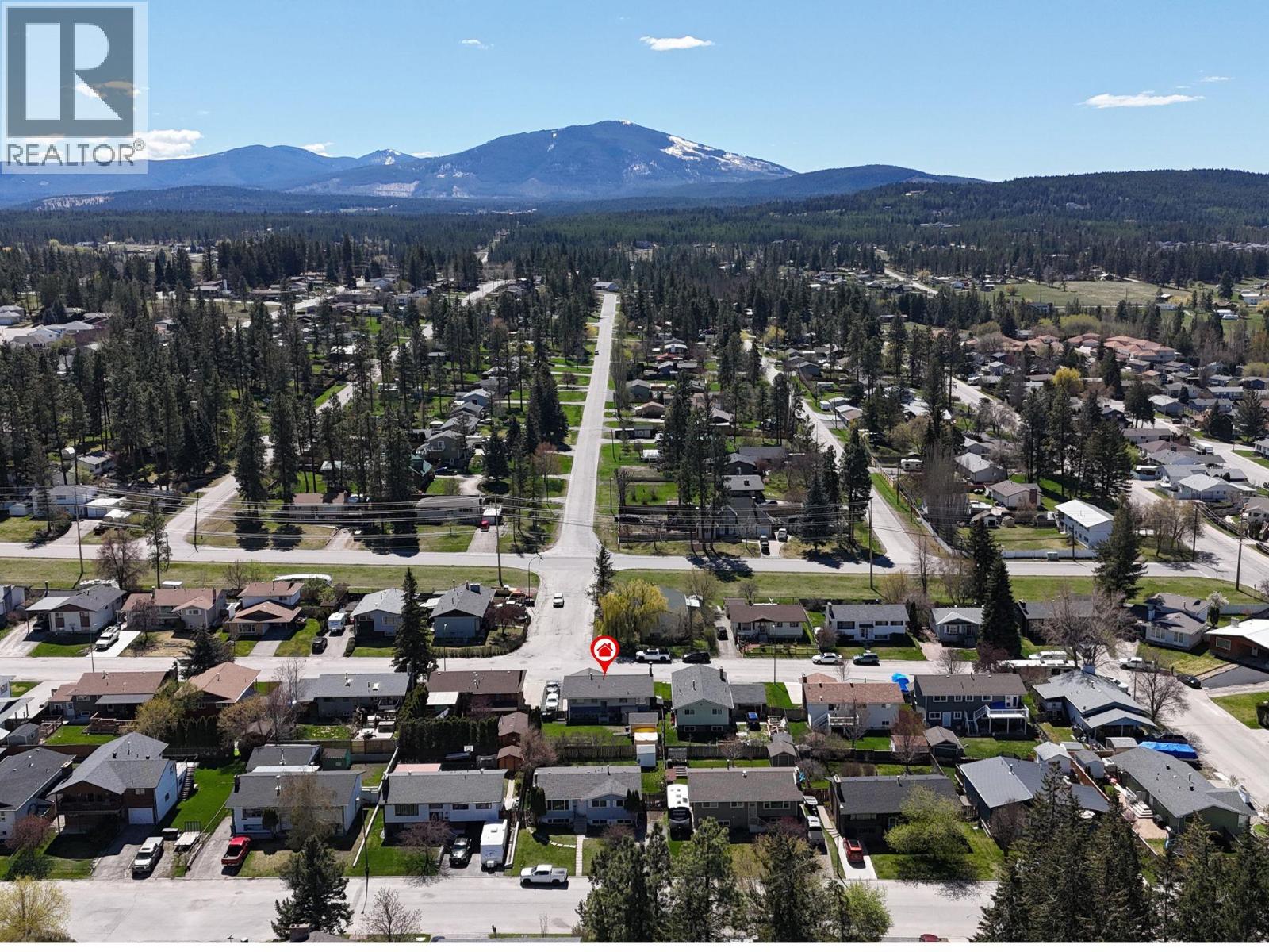 2724 2b Street S, Cranbrook, British Columbia  V1C 5G2 - Photo 41 - 10385375