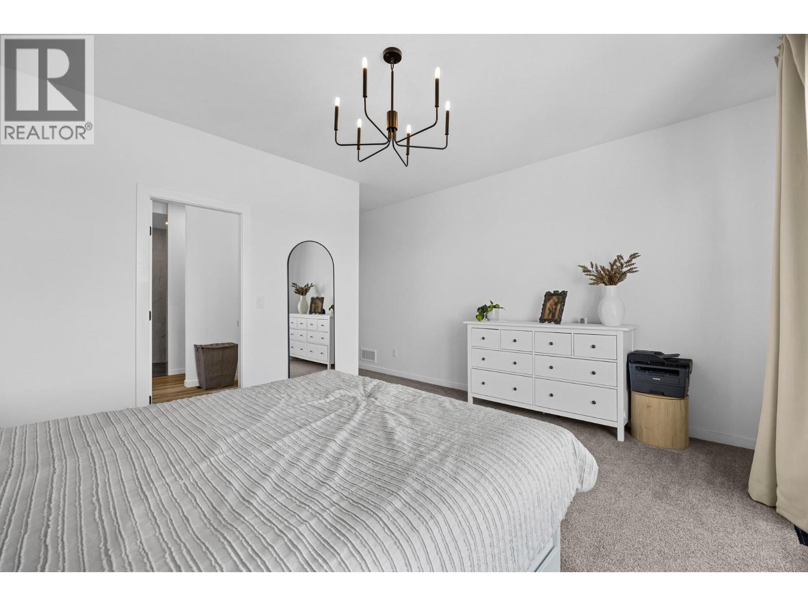 926 Mt Griffin Road, Vernon, British Columbia  V1B 0A5 - Photo 26 - 10385853