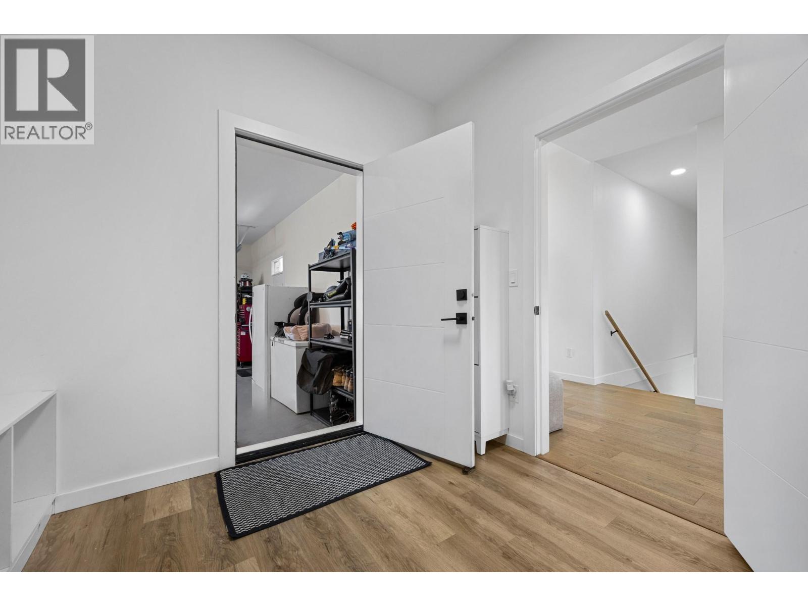 926 Mt Griffin Road, Vernon, British Columbia  V1B 0A5 - Photo 42 - 10385853