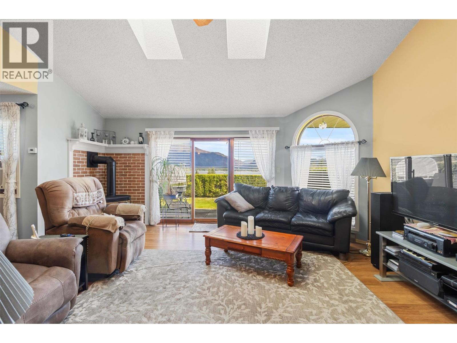 1215 Notch Hill Road Unit# 7, Sorrento, British Columbia  V0E 2W0 - Photo 6 - 10384614