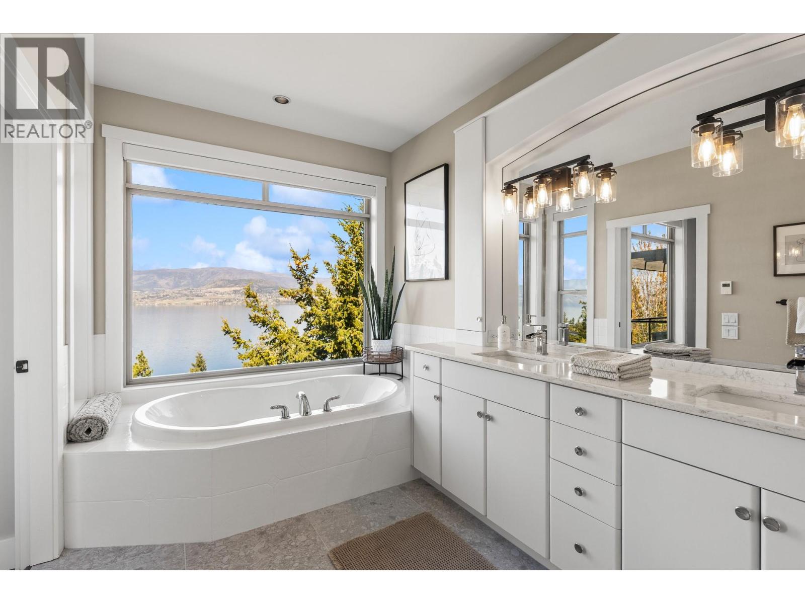 421 Edgemont Court, Kelowna, British Columbia  V1W 2Z4 - Photo 37 - 10384316