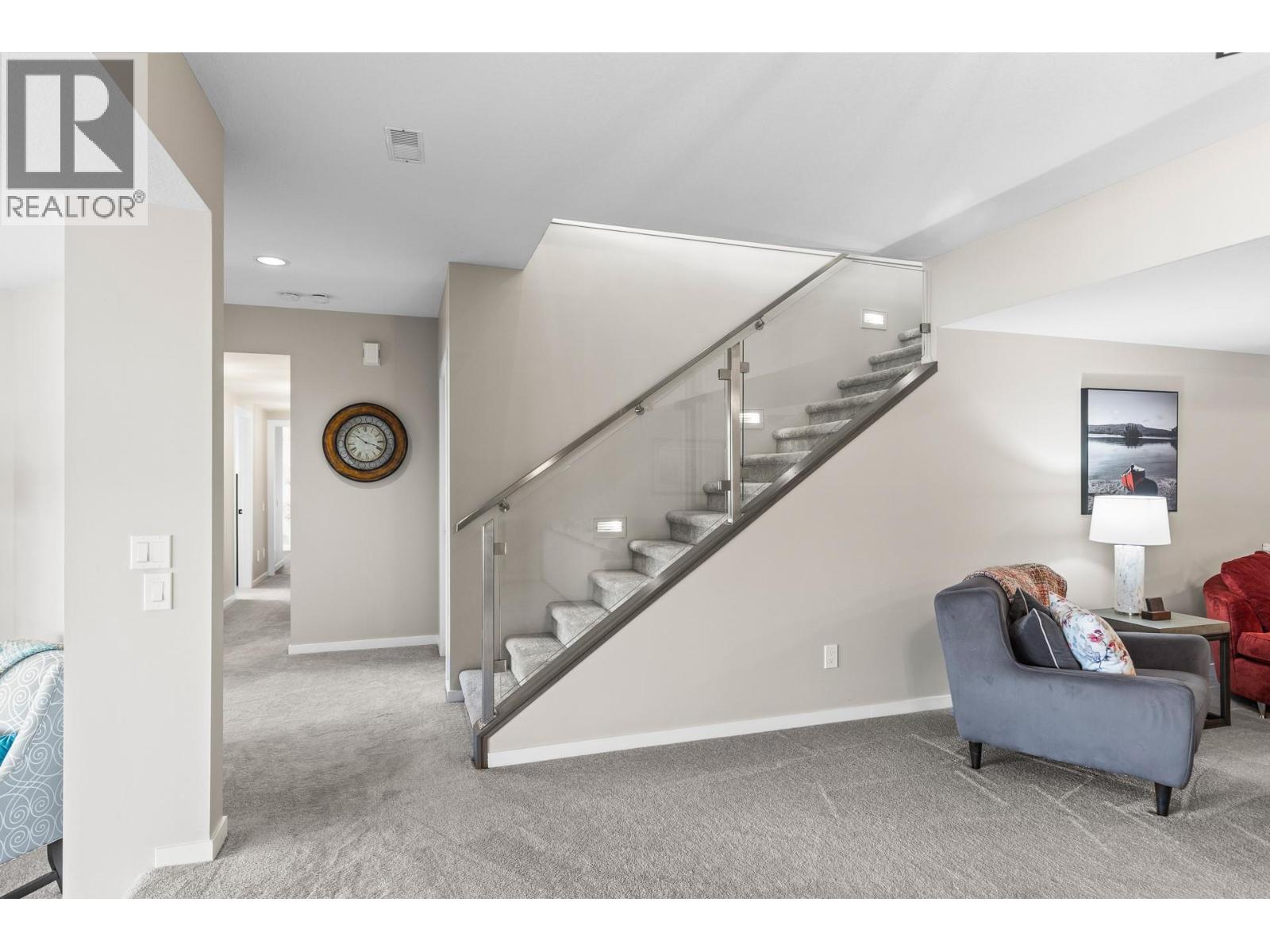 421 Edgemont Court, Kelowna, British Columbia  V1W 2Z4 - Photo 38 - 10384316