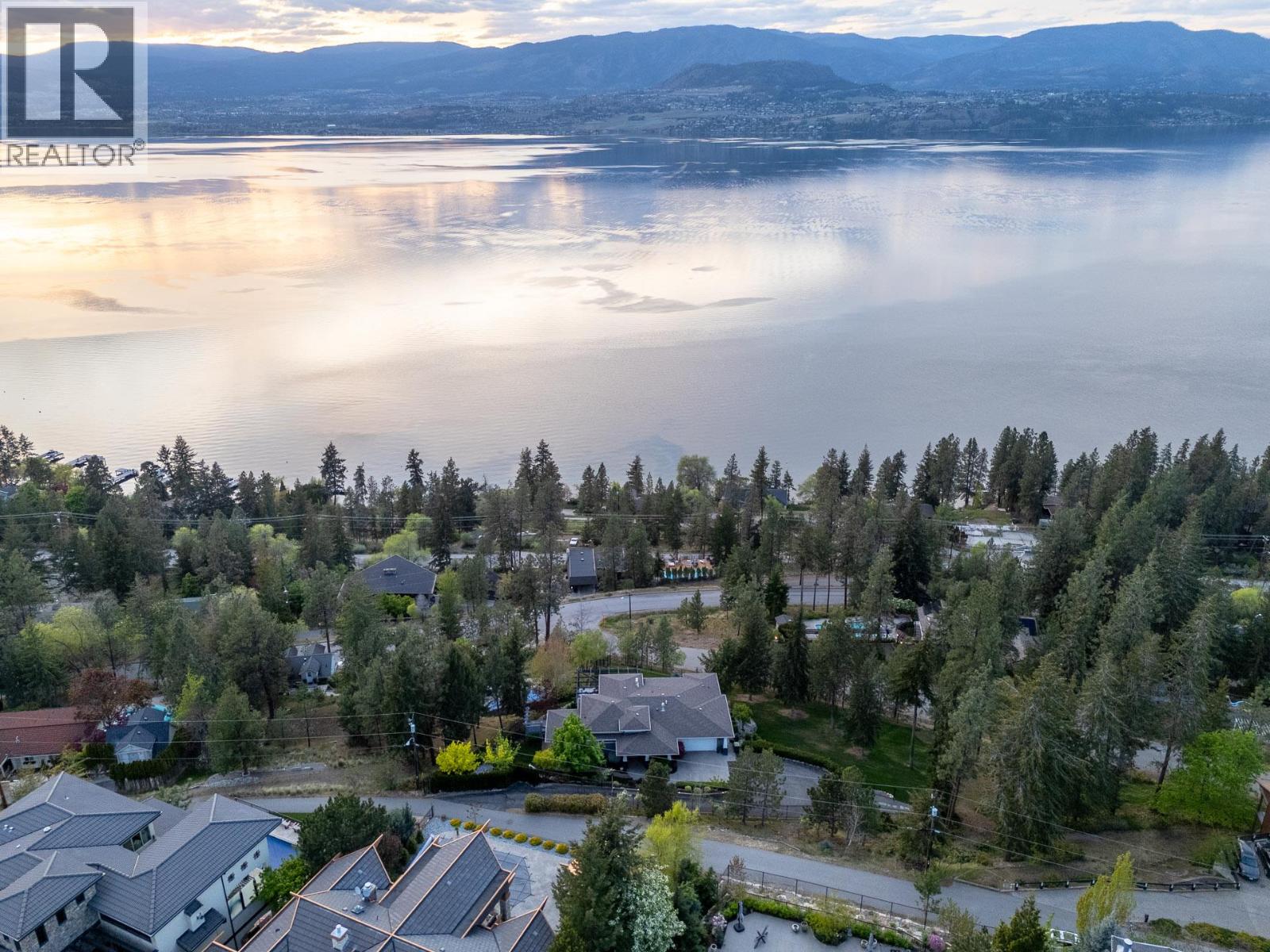 421 Edgemont Court, Kelowna, British Columbia  V1W 2Z4 - Photo 92 - 10384316