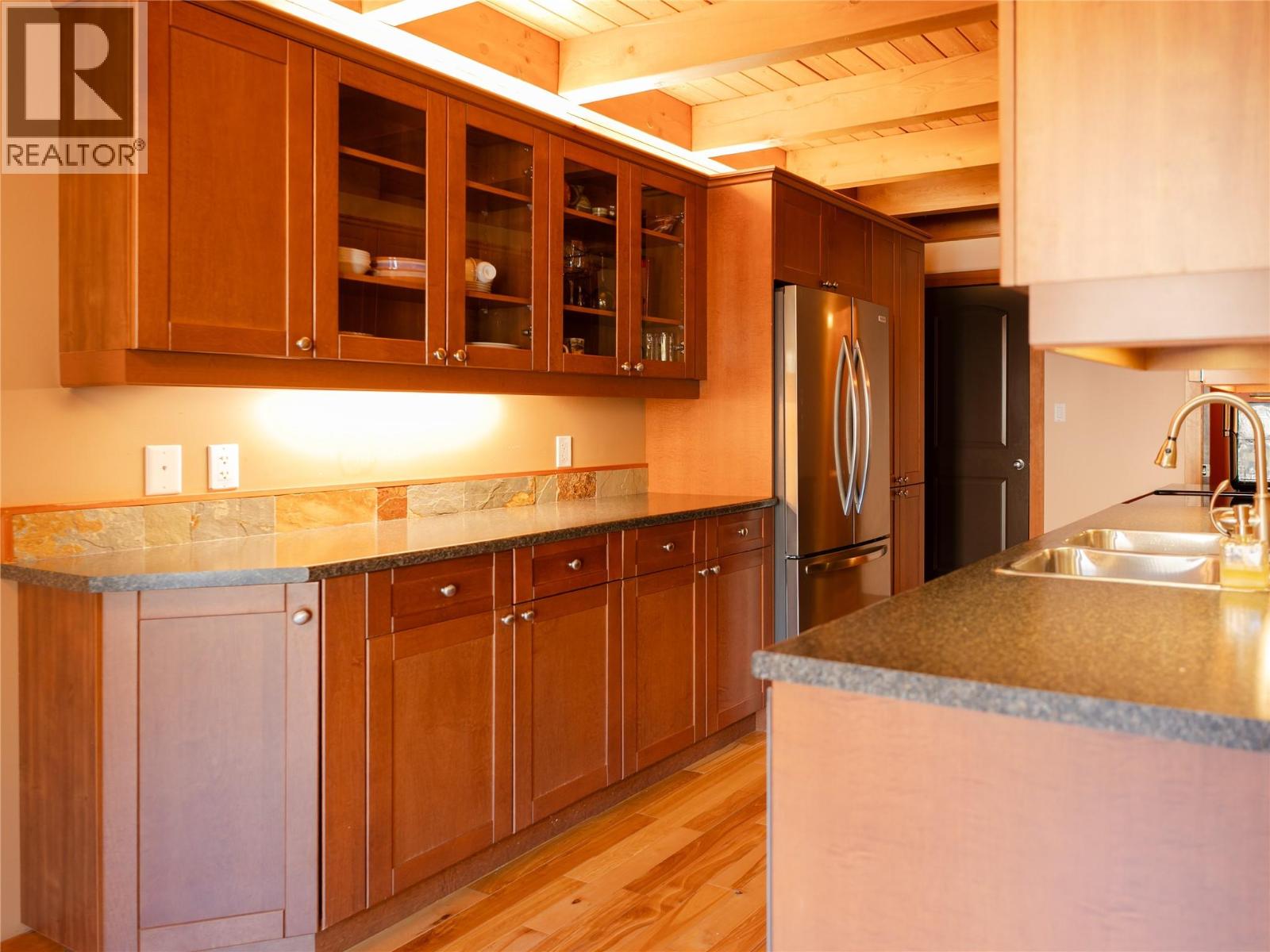 1901 Choquette Avenue Unit# 404, Nelson, British Columbia  V1L 7B8 - Photo 16 - 10385838
