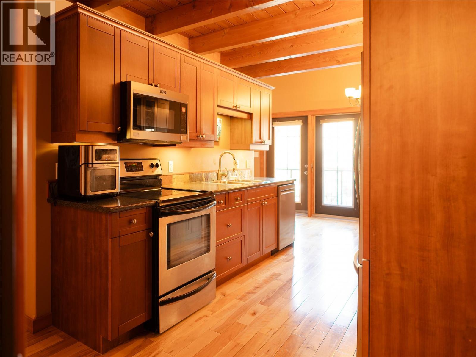 1901 Choquette Avenue Unit# 404, Nelson, British Columbia  V1L 7B8 - Photo 20 - 10385838