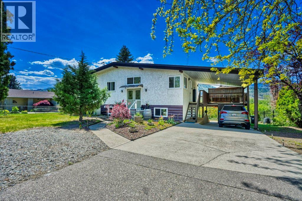 7562 Crest-A-Way Road, Oliver, British Columbia  V0H 1T2 - Photo 4 - 10384937