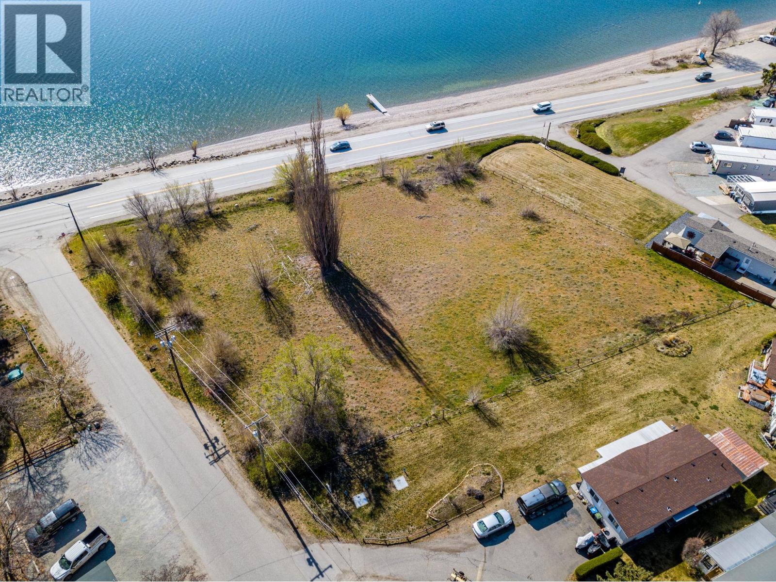 6705 Highway 97, peachland, British Columbia
