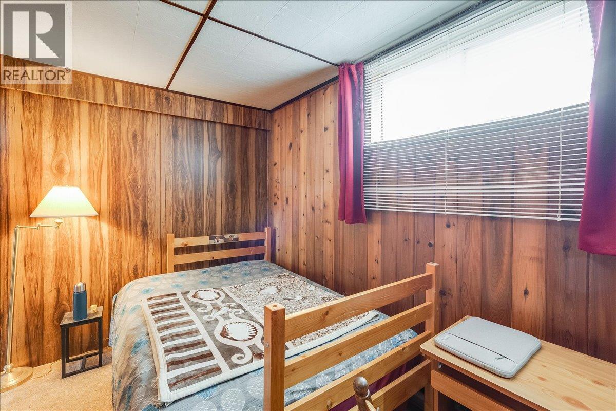 2641 4th Avenue, Castlegar, British Columbia  V1N 2S1 - Photo 40 - 10385830
