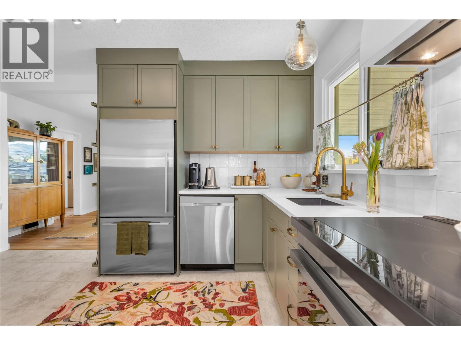 1347 Highland Drive S, Kelowna, British Columbia  V1Y 3V9 - Photo 12 - 10383532