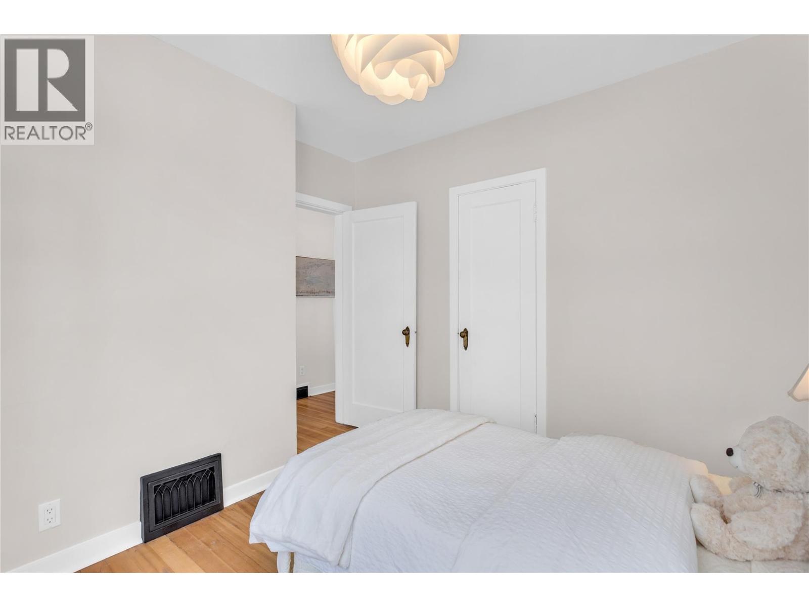 1347 Highland Drive S, Kelowna, British Columbia  V1Y 3V9 - Photo 16 - 10383532