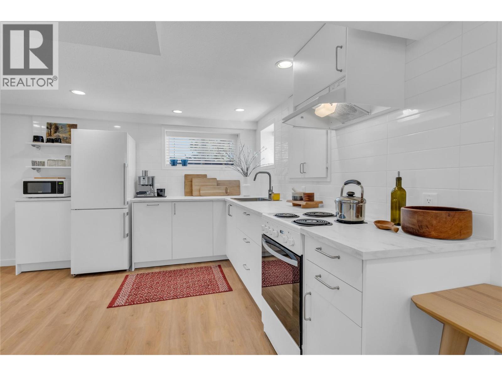 1347 Highland Drive S, Kelowna, British Columbia  V1Y 3V9 - Photo 29 - 10383532
