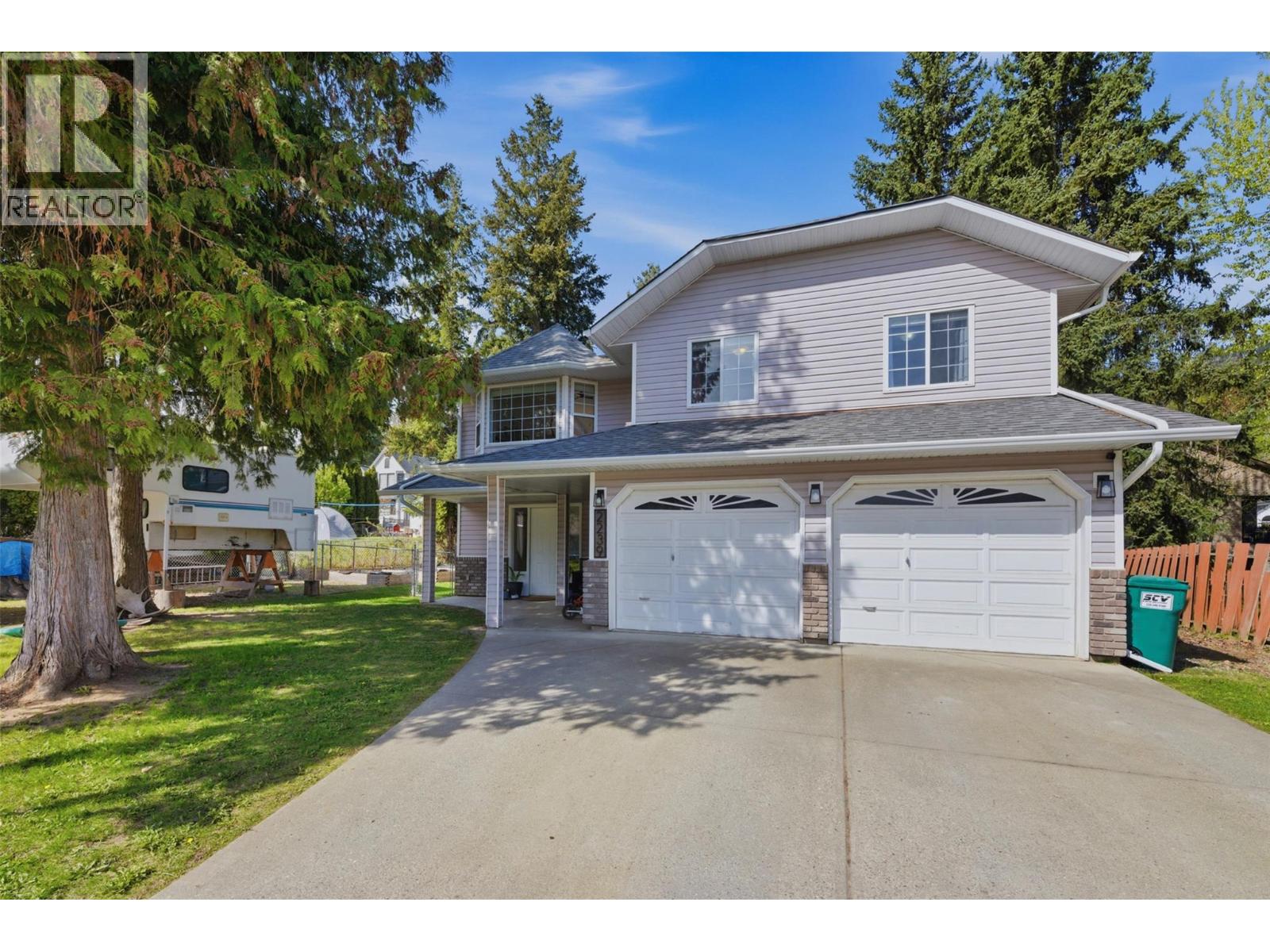 2239 Linea Crescent, lumby, British Columbia