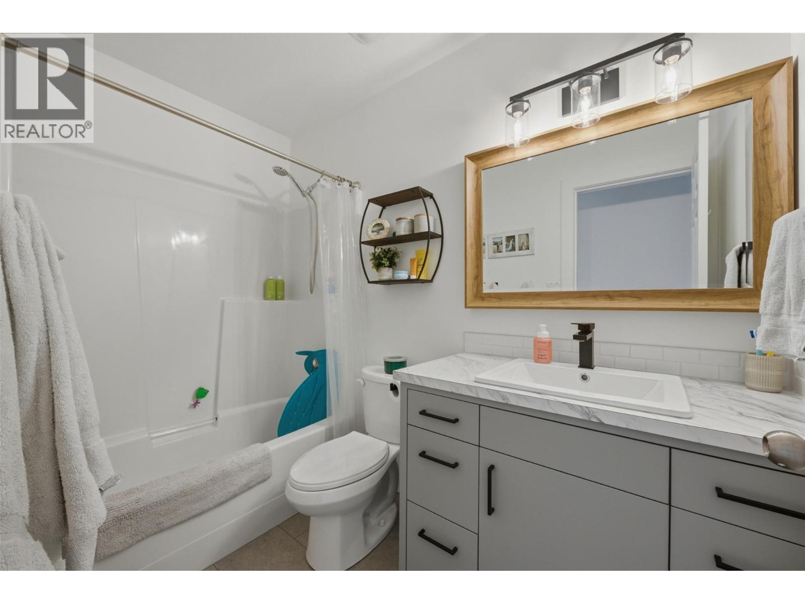 2239 Linea Crescent, Lumby, British Columbia  V0E 2G0 - Photo 36 - 10385866