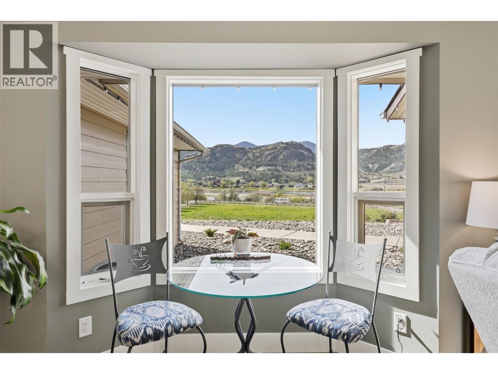 3335 Shuswap Road, Kamloops, British Columbia  V2H 1T2 - Photo 12 - 10385969