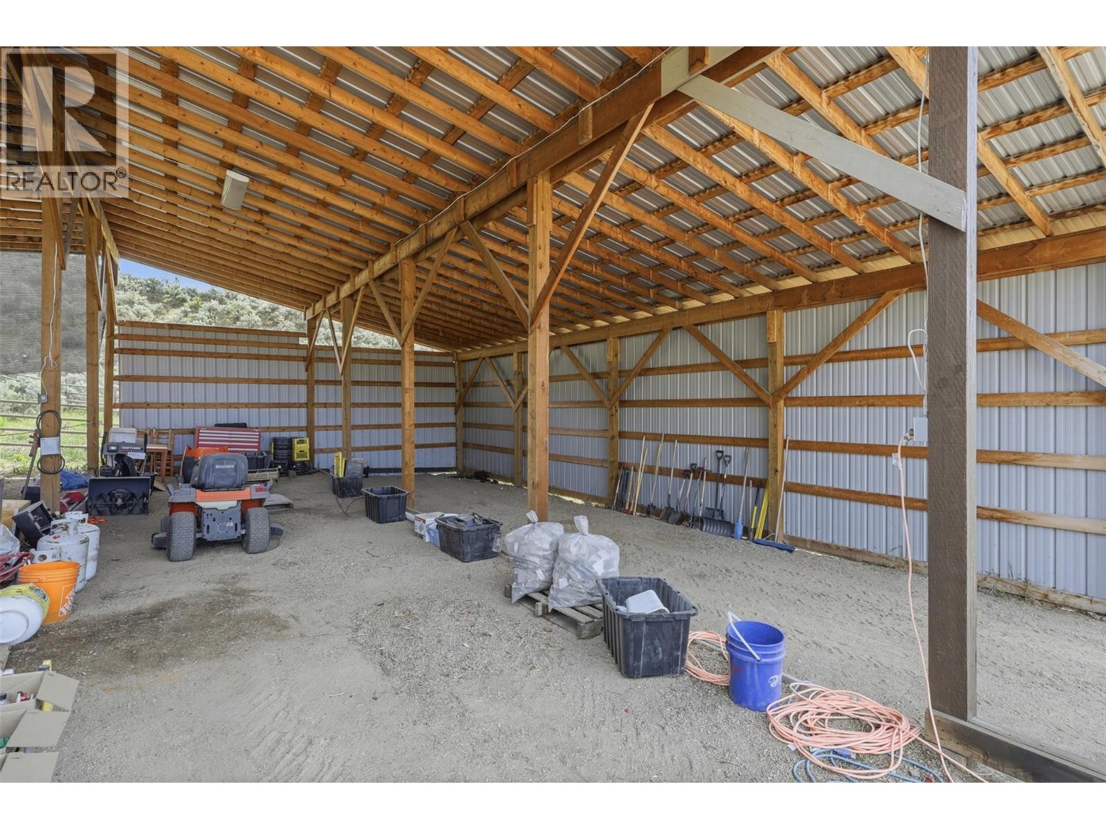 3335 Shuswap Road, Kamloops, British Columbia  V2H 1T2 - Photo 76 - 10385969