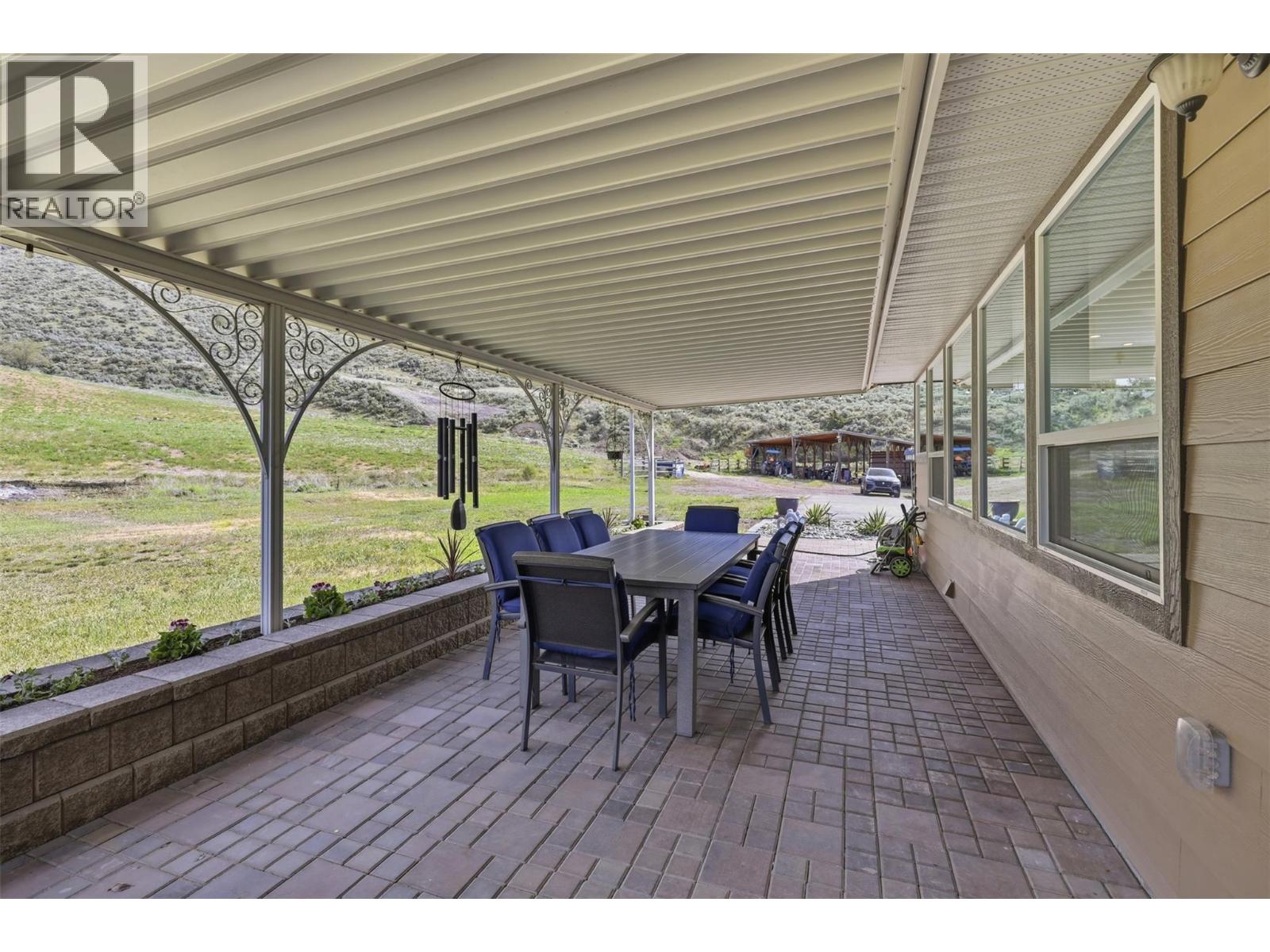 3335 Shuswap Road, Kamloops, British Columbia  V2H 1T2 - Photo 23 - 10385955
